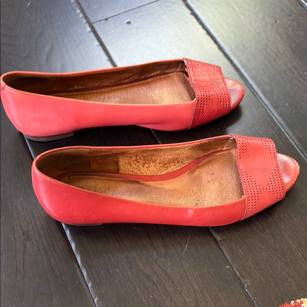 Madewell Red Leather Flats with Textured Toe